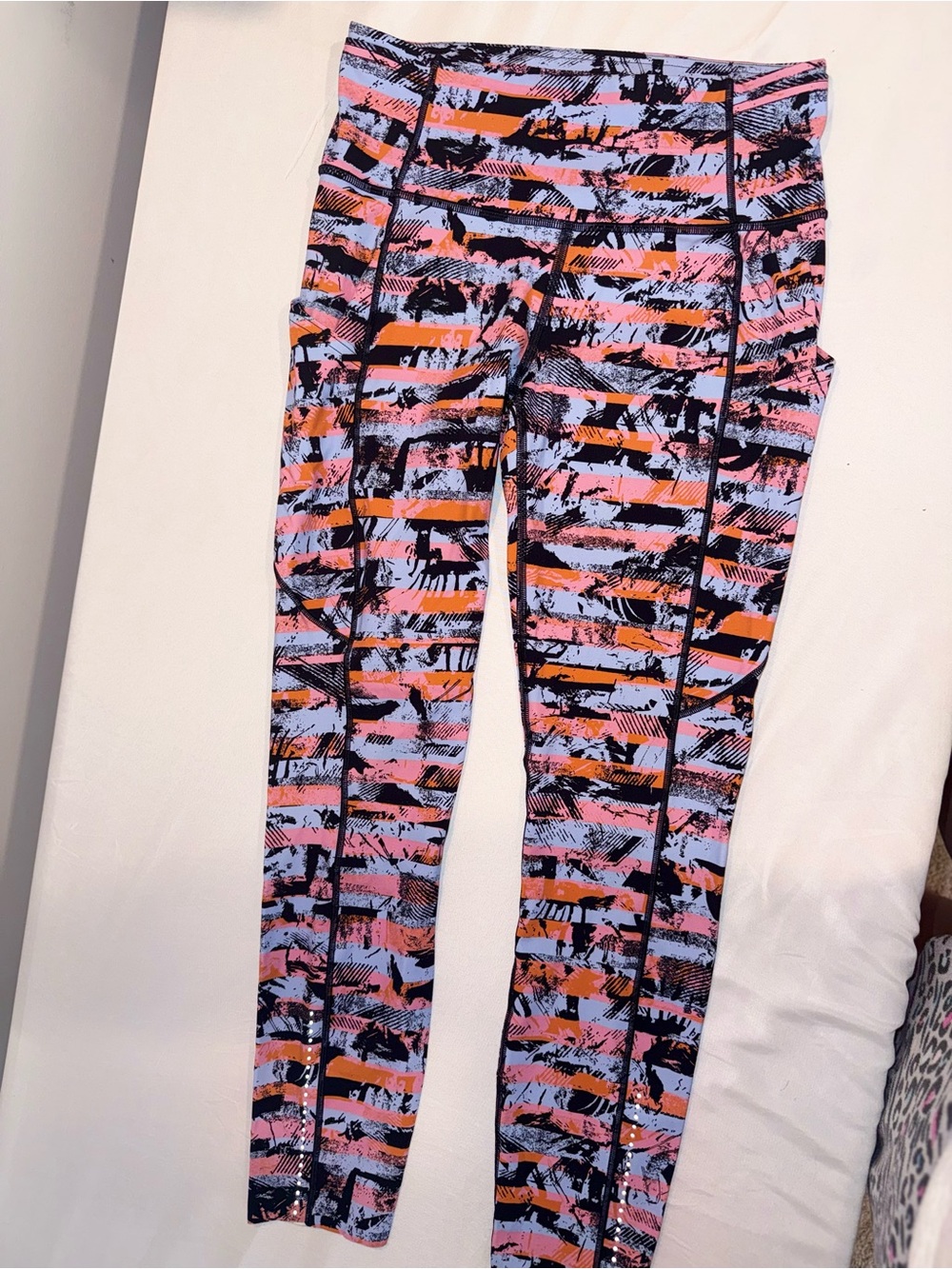 Lululemon Women Vibrant Striped Multi Color Abstact Print Leggings Size 6 - Picture 6 of 14
